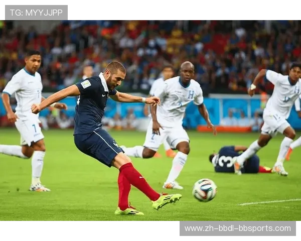 足球赛事中的精彩瞬间与经典战术